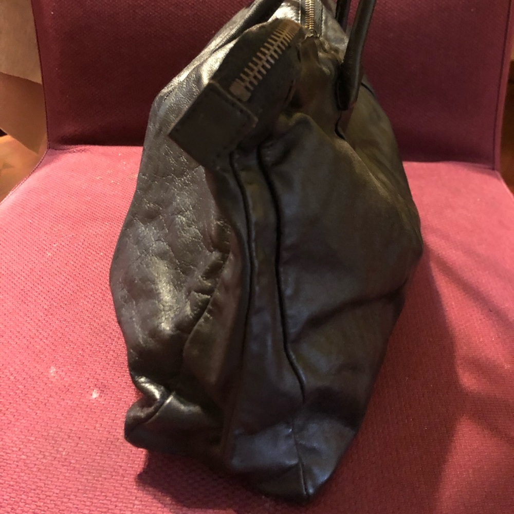 Miu Miu Black Leather Shoulder Bag - Picture 2 of 7